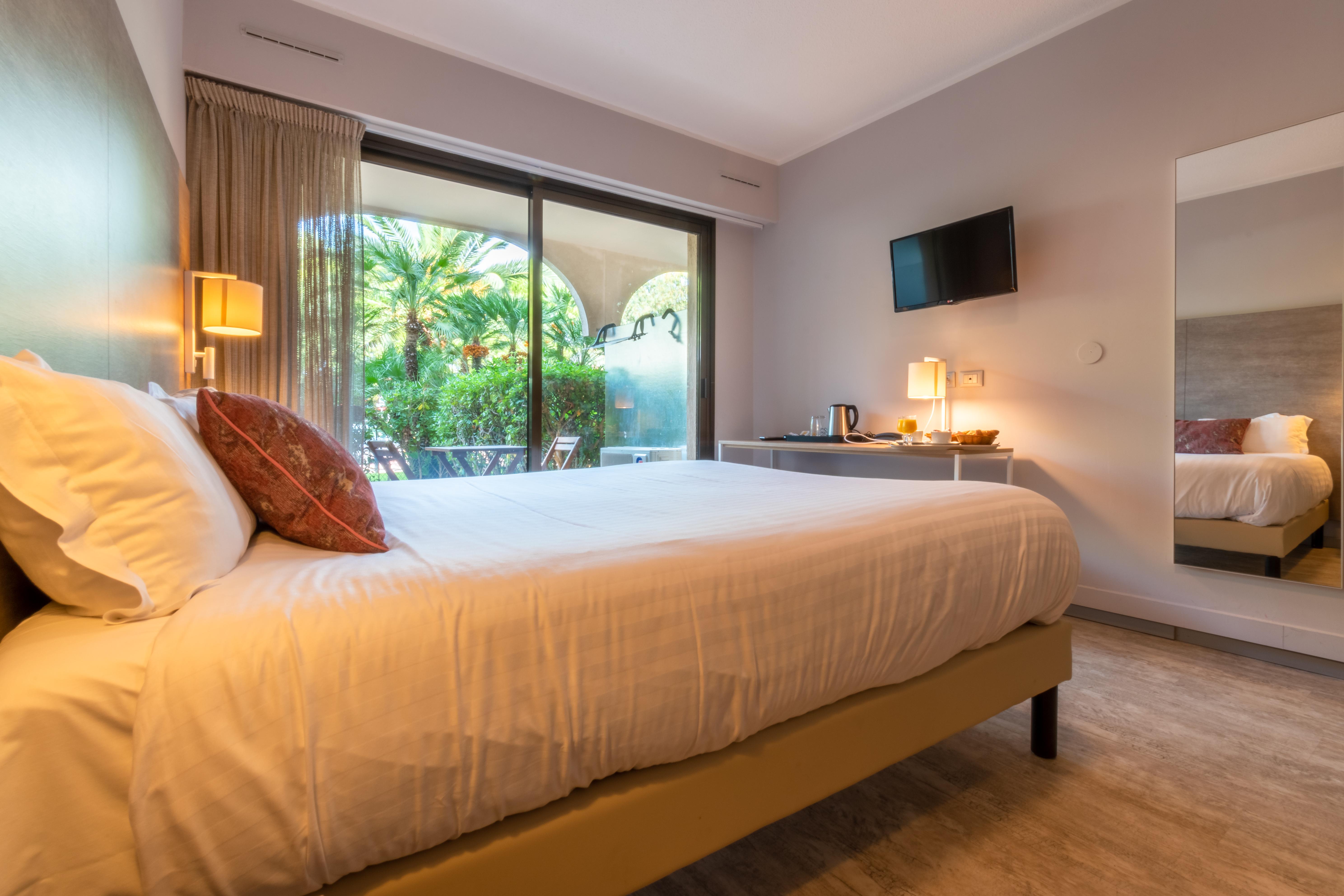 Hotel Bahia Villeneuve-Loubet Zewnętrze zdjęcie