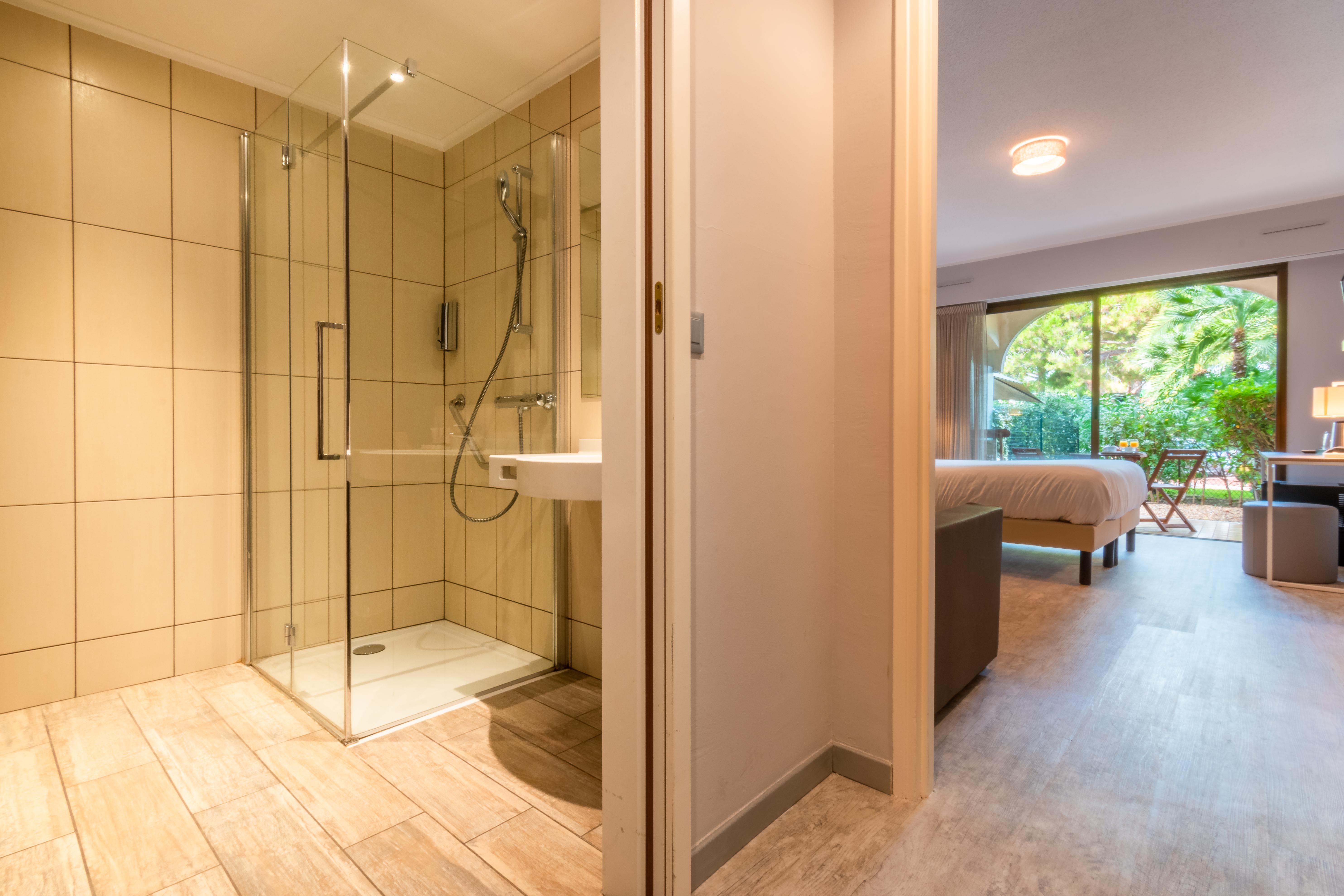 Hotel Bahia Villeneuve-Loubet Zewnętrze zdjęcie
