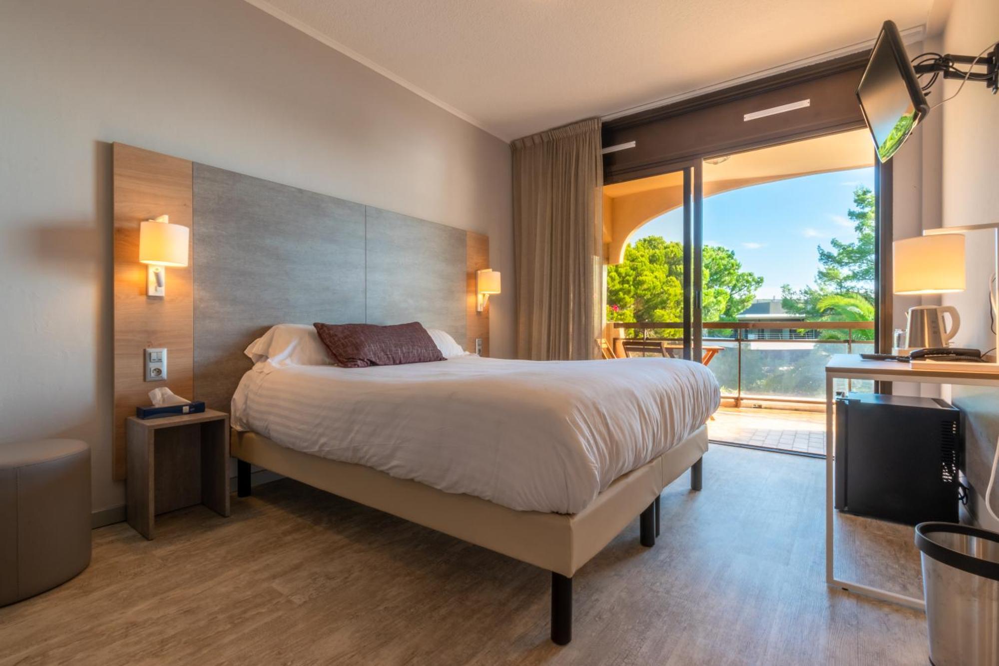 Hotel Bahia Villeneuve-Loubet Zewnętrze zdjęcie