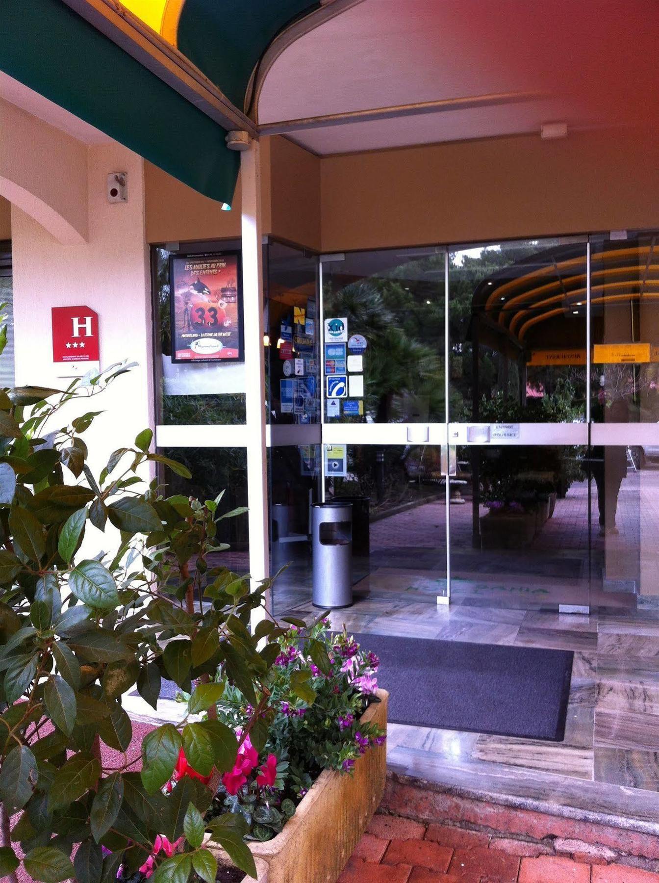 Hotel Bahia Villeneuve-Loubet Zewnętrze zdjęcie