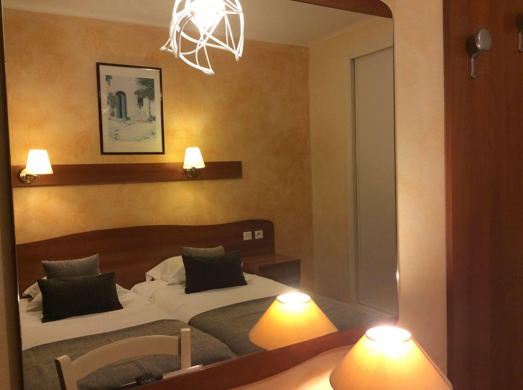 Hotel Bahia Villeneuve-Loubet Zewnętrze zdjęcie